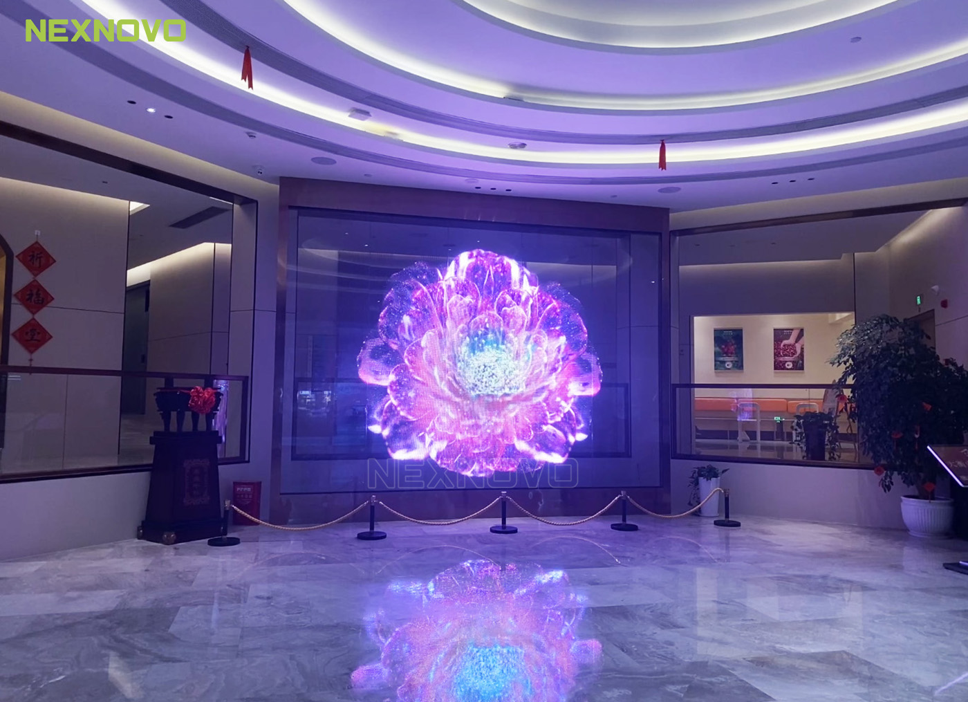 晶泓科技戴斯温德姆酒店光电玻璃06.jpg