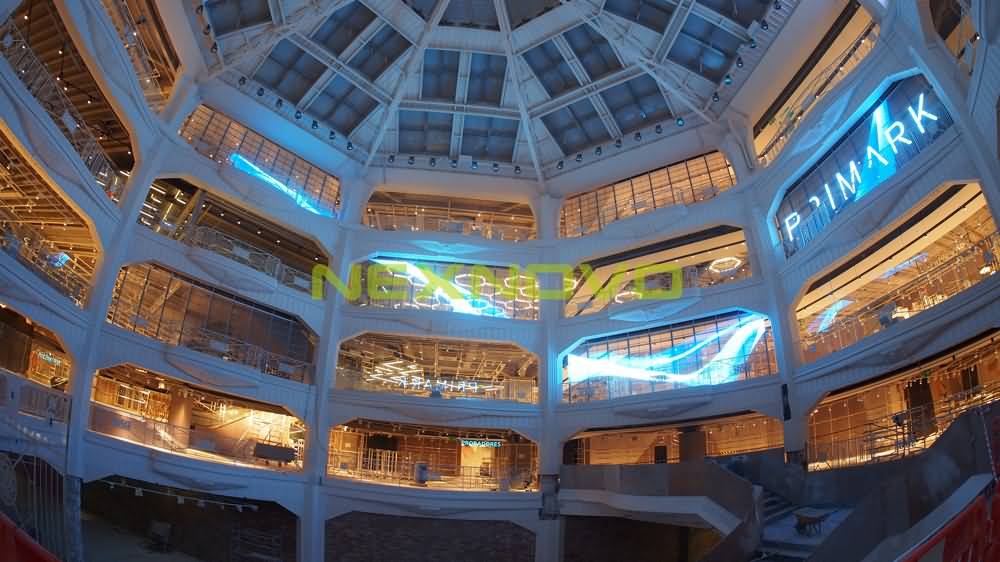 西班牙马德里PRIMARK旗舰店LED透明屏项目(图1)