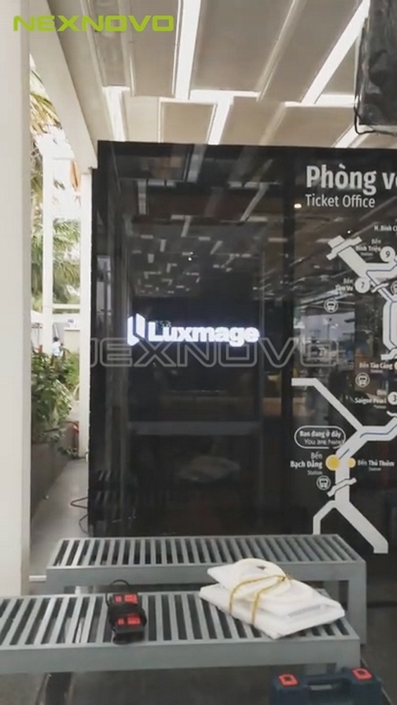 越南西贡水吧透明LED显示屏项目(图5)