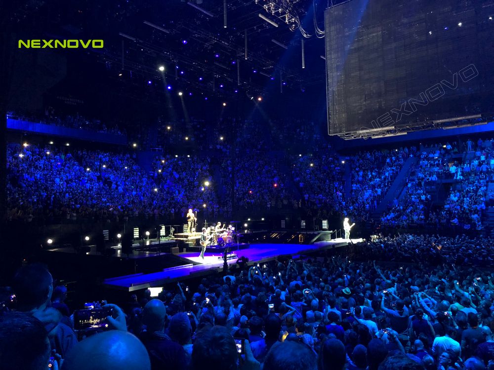 世界顶级摇滚乐队U2巡回演唱会透明LED显示屏项目(图7)